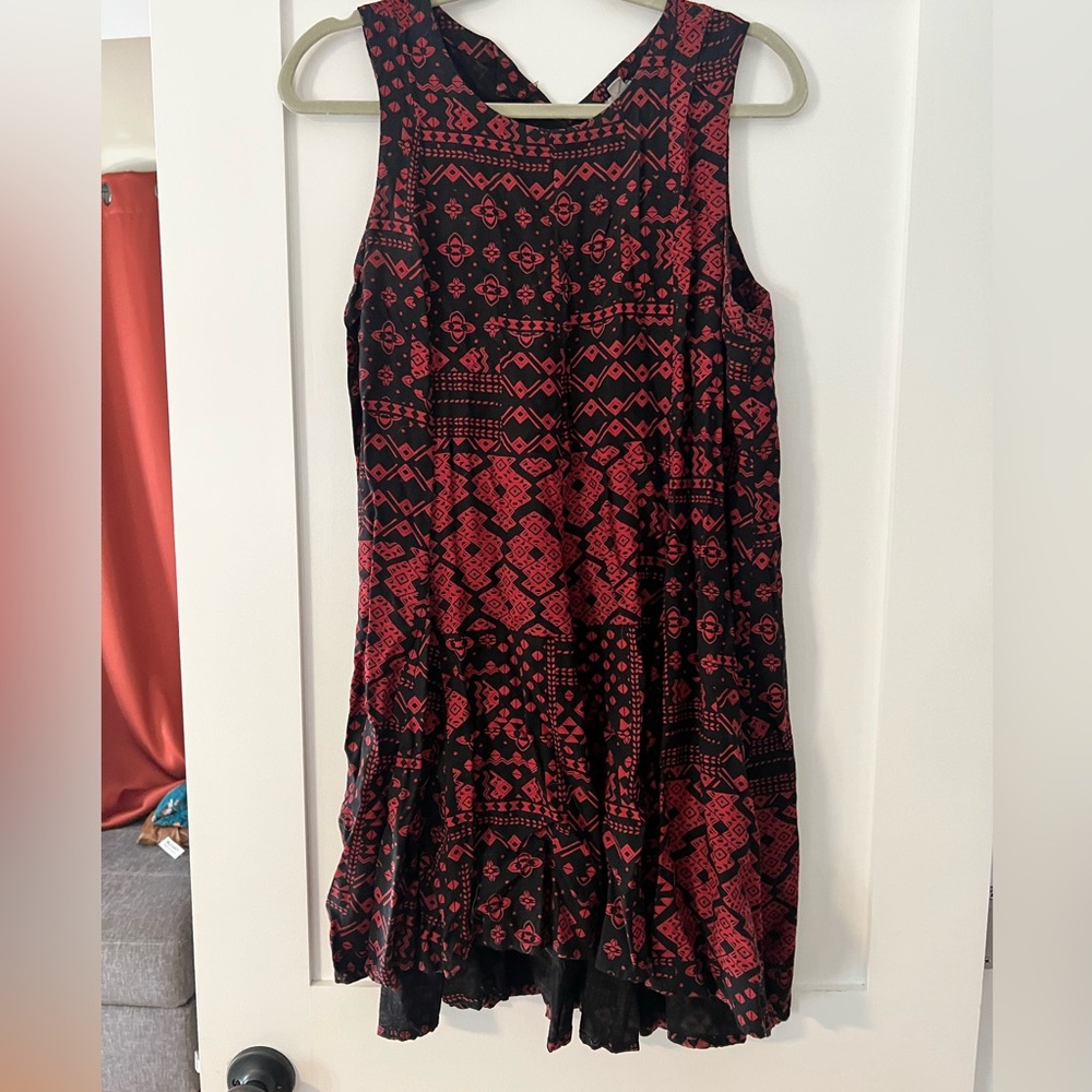 Anthropologie Ecote Red aztec printed dress L